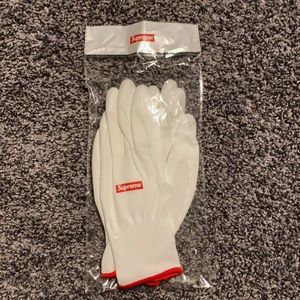 Supreme Rubberized Gloves